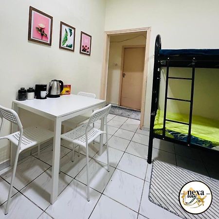 Hostel Nexa ดูไบ ภายนอก รูปภาพ